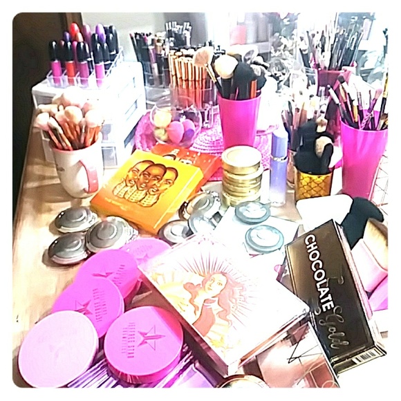 Meet your Posher, Yvette - Picture 1 of 4